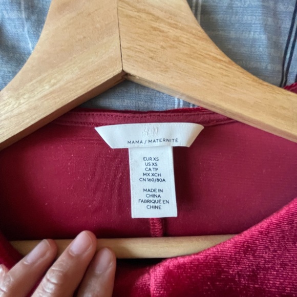 Red Dress! - Picture 3 of 5